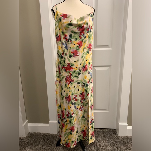 PAPER HEART - Picture 3 of 9